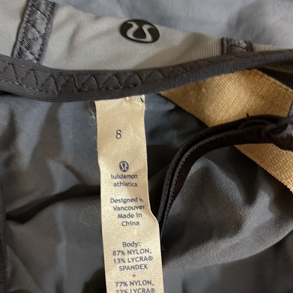 Lululemon BNWOT grey tank top size 8 - Picture 4 of 5